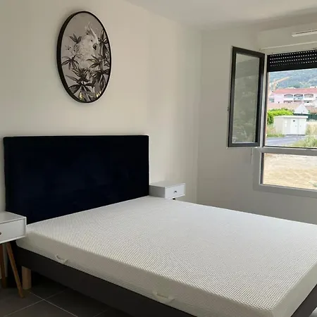 Charming 45m In Les Mimosas בורם-לה-מימוזה