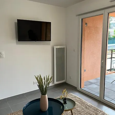 Charming 45m In Les Mimosas * Bormes-les-Mimosas