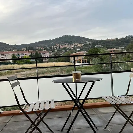 Charming 45m In Les Mimosas